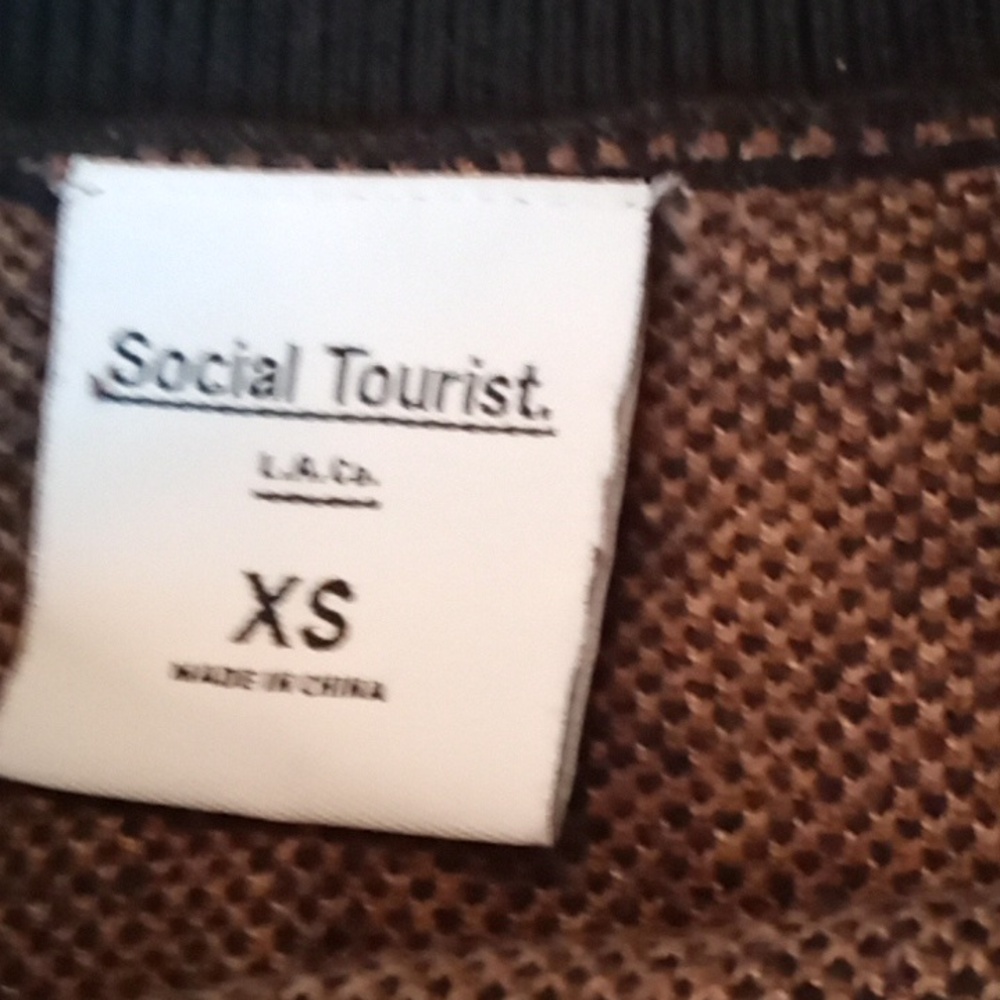 Cheetah Print Knit Crop Top XS - Picture 2 of 3